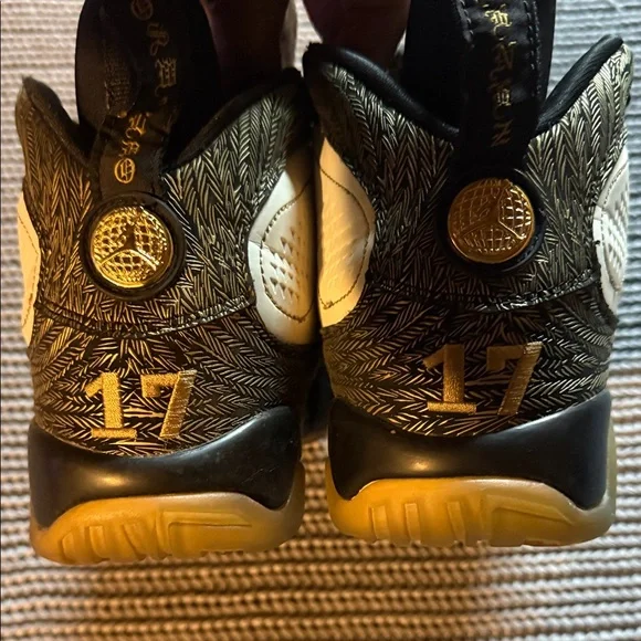 This is a pair of Air Jordan 9 Retro DB 'Doernbecher' - Picture 4 of 4